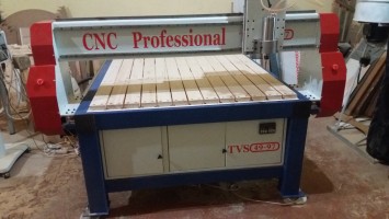 Станок фрезерный с ЧПУ  для резьбы 3D по дереву TVS-49-97