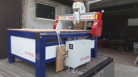 Станок фрезерный с ЧПУ для резьбы по дереву FVV-14-50