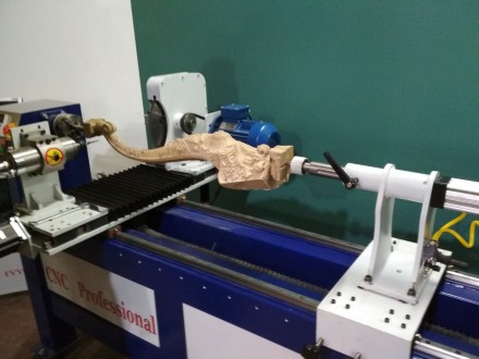 Токарно-фрезерный станок с ЧПУ FVV 10-29